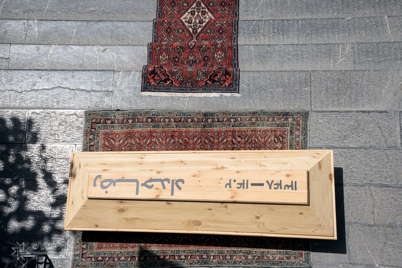 بدرقه رضا حداد به منزل ابدی